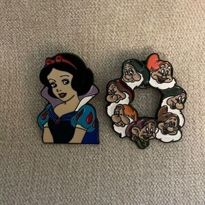 Snow White and the Seven Dwarfs Enamel Pin Set Disney
